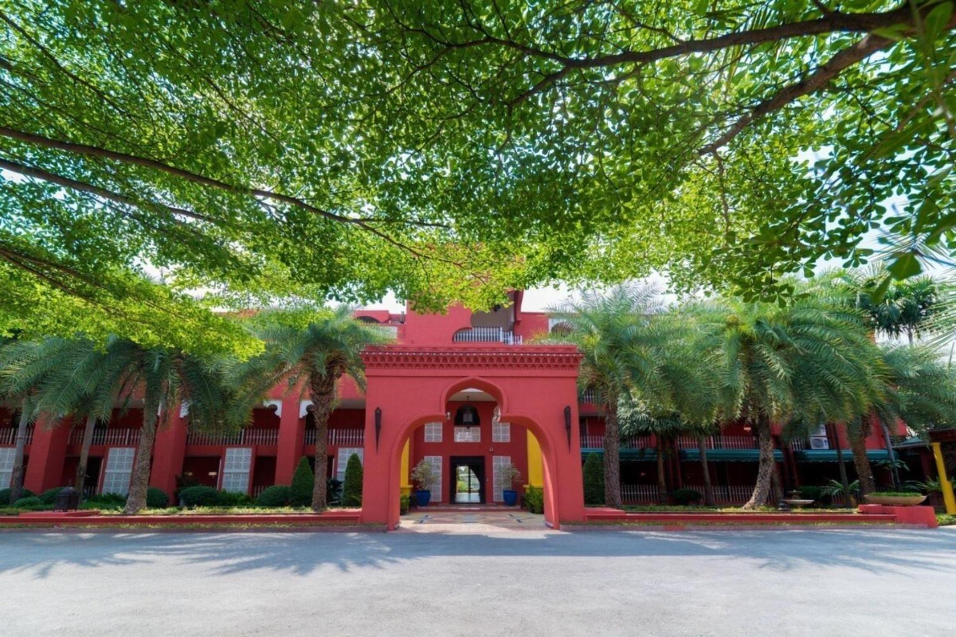 Sheik Istana Hotel Chiangmal Chiang Mai Exterior photo